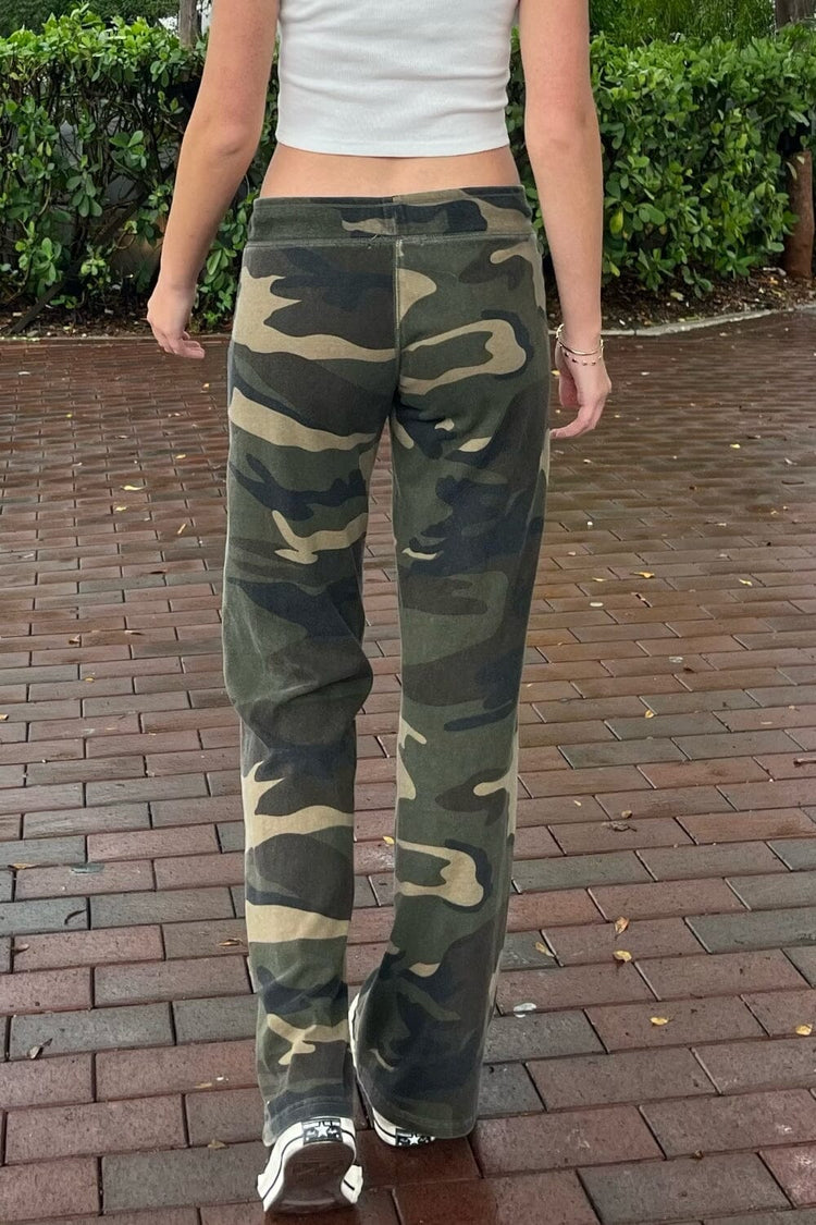 Brandy Melville Smart Buy / Hilary Camouflage Pants