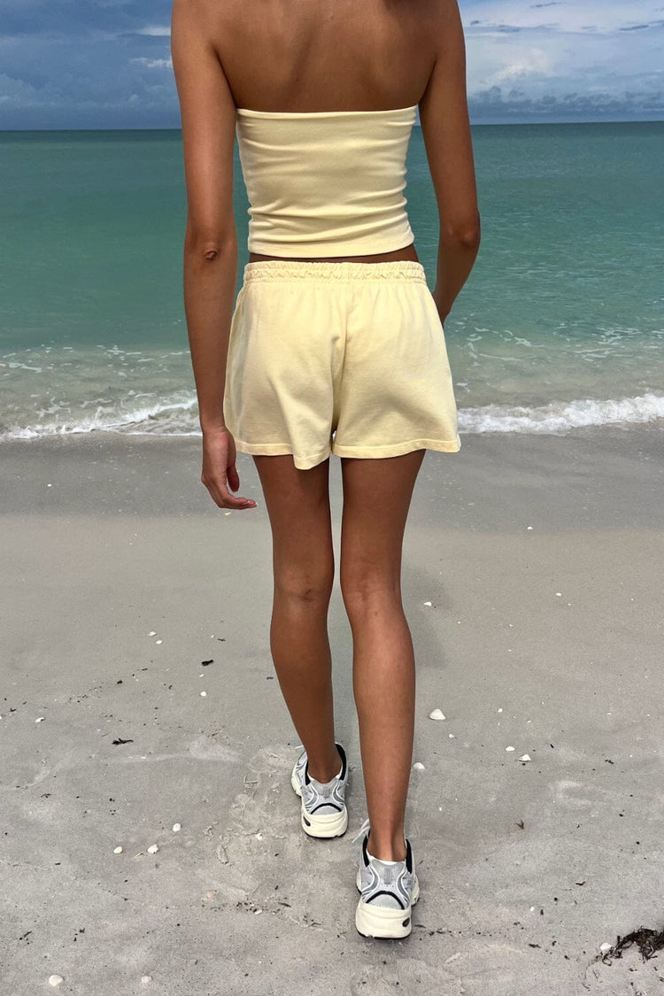 Brandy Melville Top Pick / Rosa Sweatshorts