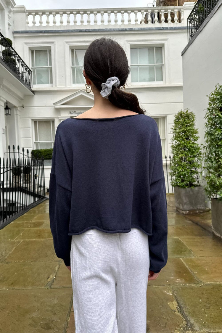 Brandy Melville Best Seller / Cameron Cropped Sweater