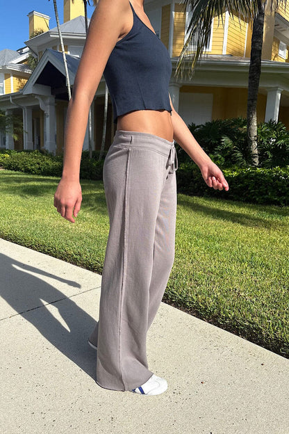 Brandy Melville Deals / Hilary Soft Yoga Pants