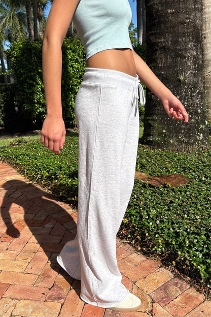 Brandy Melville Deals / Hilary Soft Yoga Pants