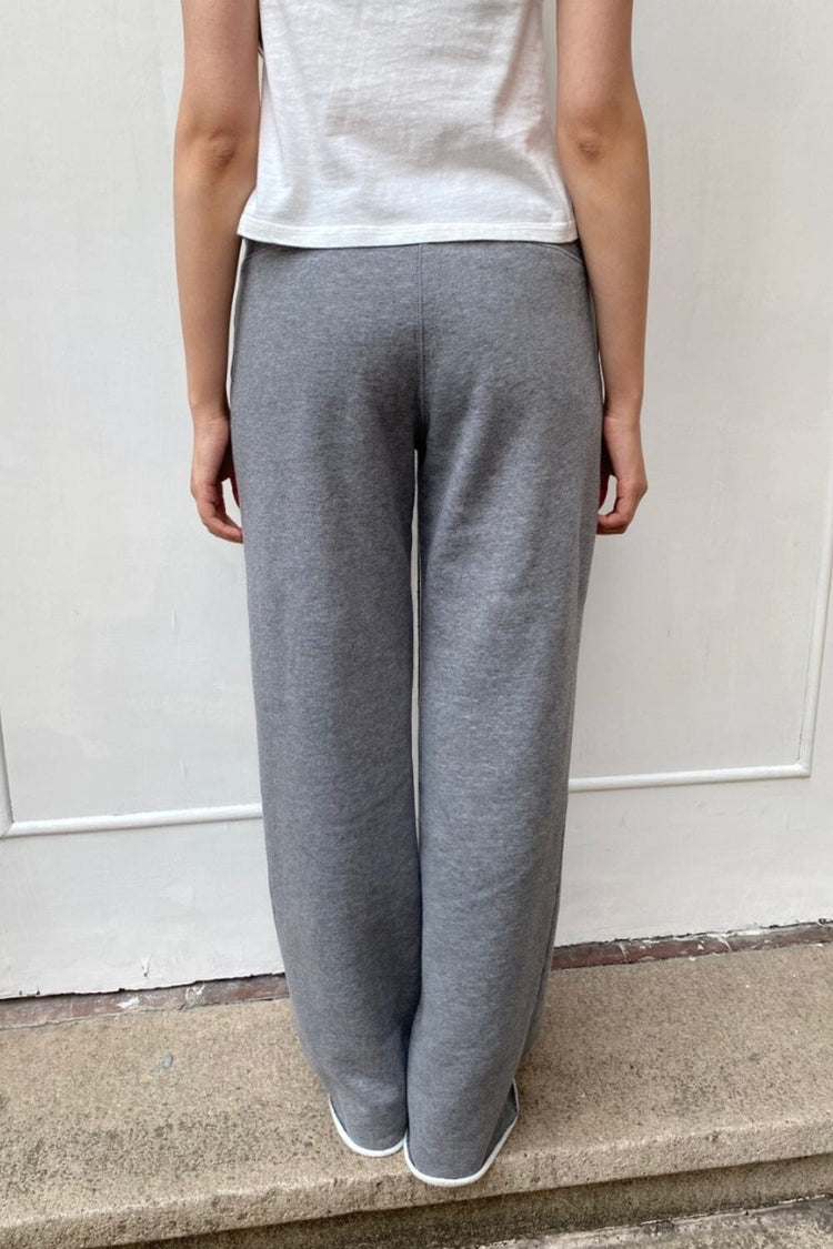 Brandy Melville Deals / Hilary Soft Yoga Pants