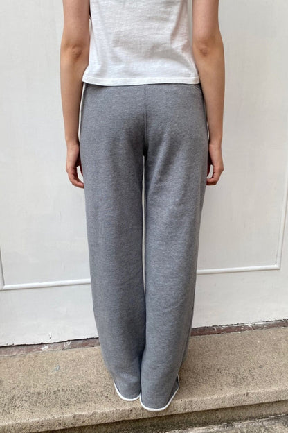 Brandy Melville Deals / Hilary Soft Yoga Pants