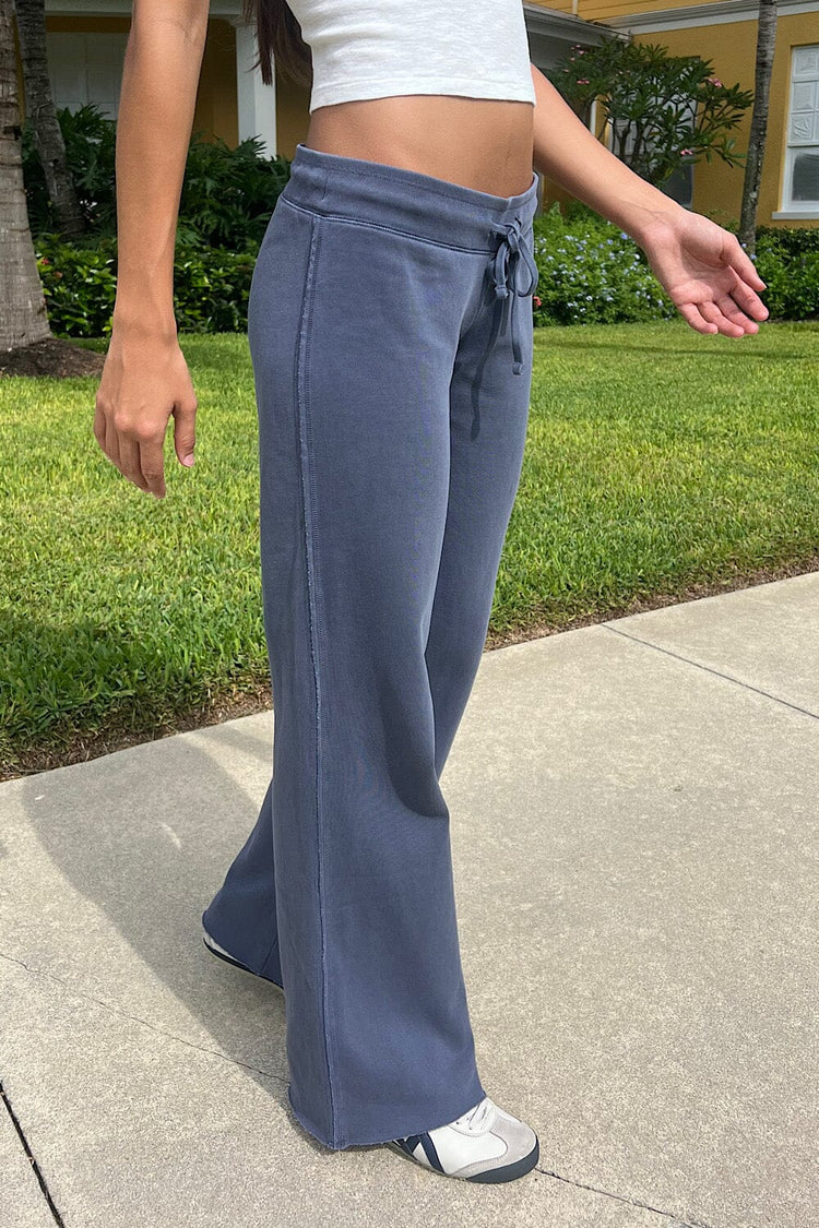 Brandy Melville Deals / Hilary Soft Yoga Pants