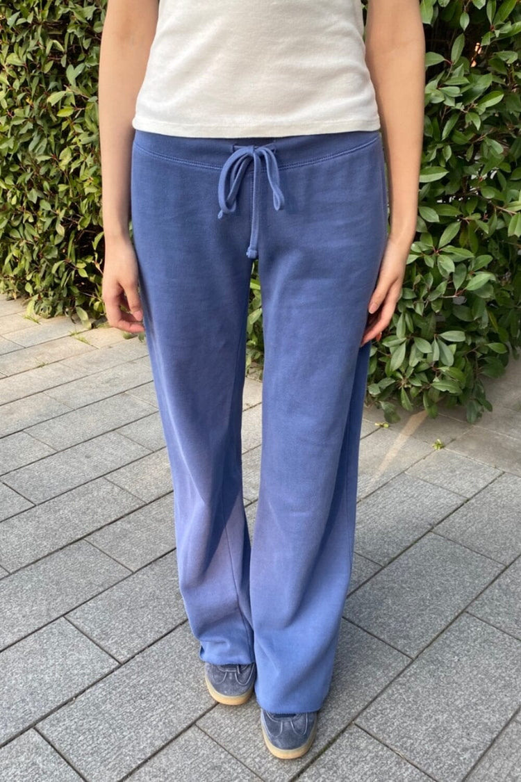 Brandy Melville Trending / Hilary Yoga Pants