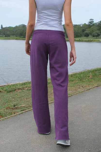 Brandy Melville Trending / Hilary Yoga Pants