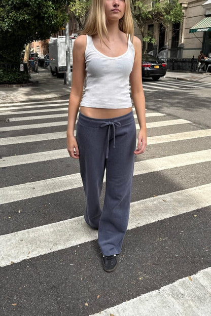Brandy Melville Featured / Hilary Soft Yoga Pants