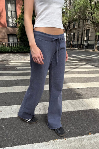 Brandy Melville Featured / Hilary Soft Yoga Pants