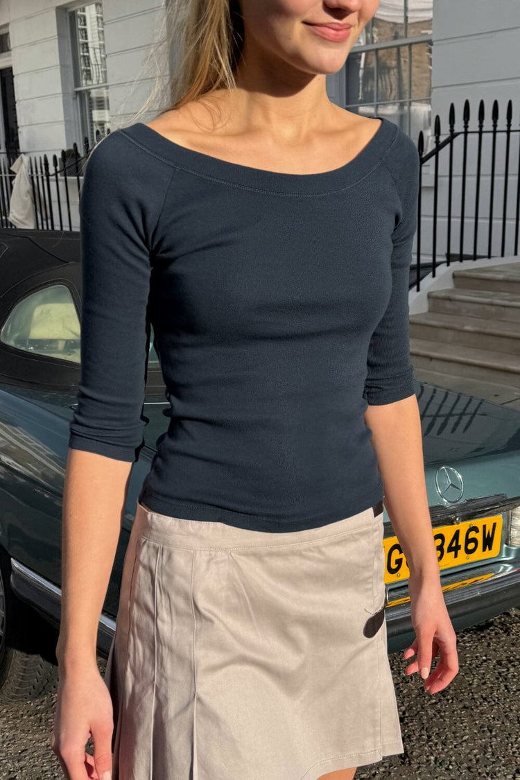 Brandy Melville Latest / Camila Off The Shoulder Top