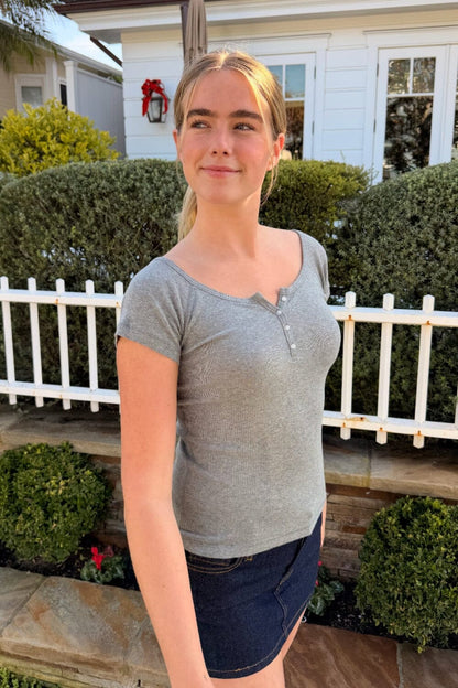 Brandy Melville Quality / Zelly Top