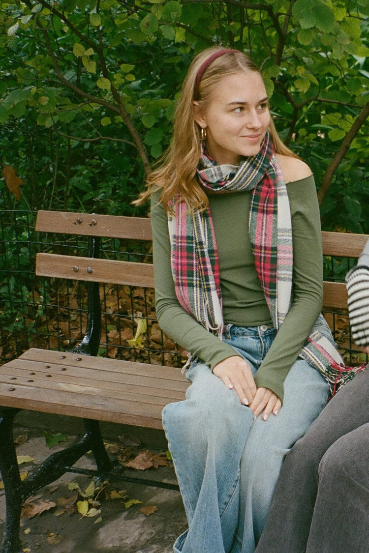 Brandy Melville Popular / Bonnie Top
