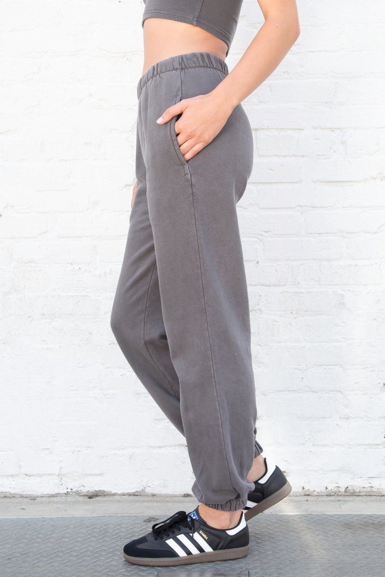 Brandy Melville Popular / Rosa Sweatpants
