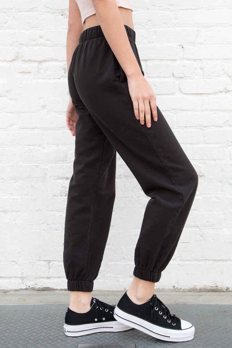 Brandy Melville Popular / Rosa Sweatpants