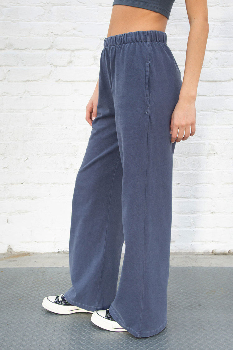 Brandy Melville Great Value / Anastasia Sweatpants