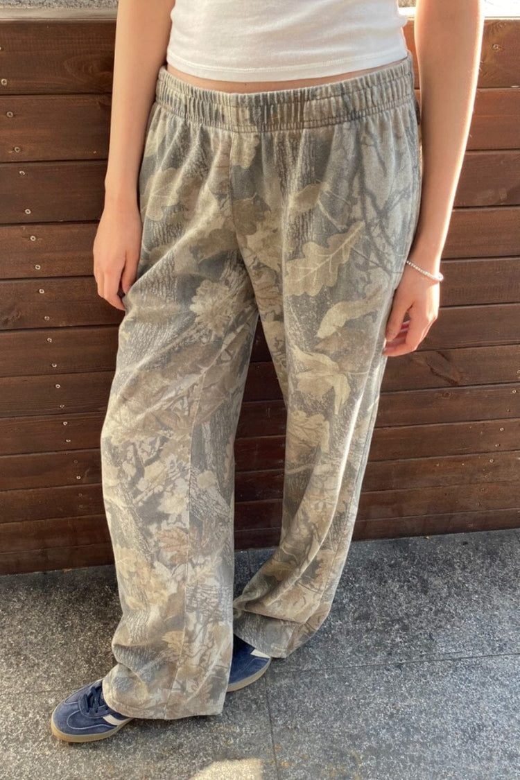 Brandy Melville Trending / Anastasia Tie Sweatpants