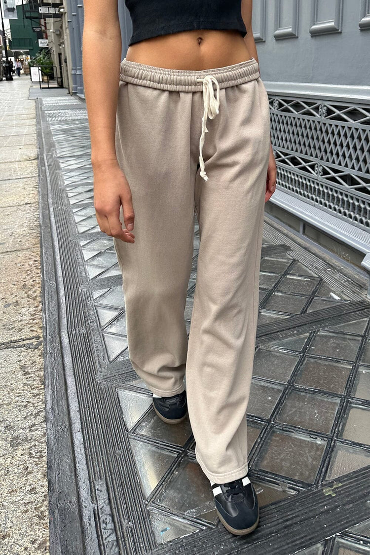 Brandy Melville Top Pick / Anastasia Tie Sweatpants