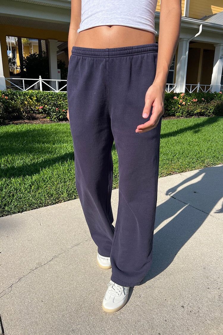 Brandy Melville Top Pick / Anastasia Tie Sweatpants