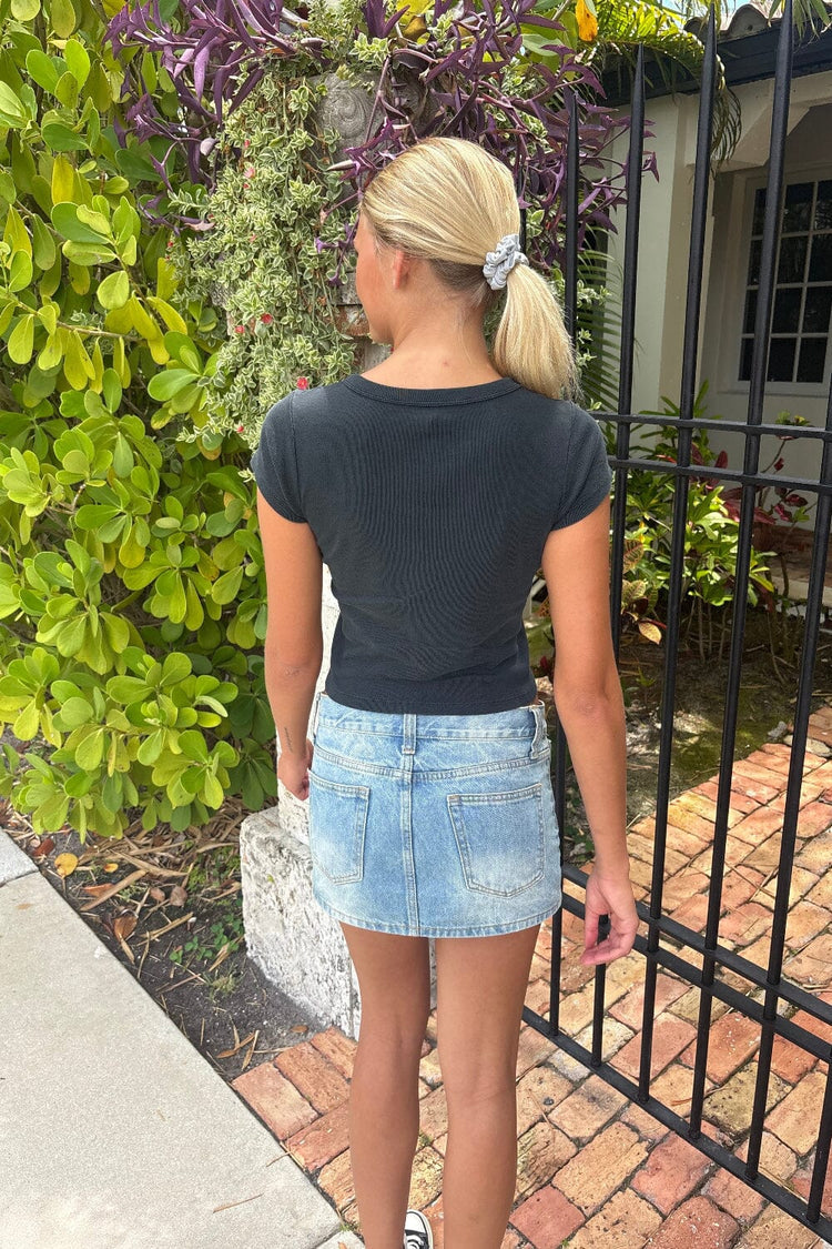 Brandy Melville Sale / Ashlyn Tiger Top