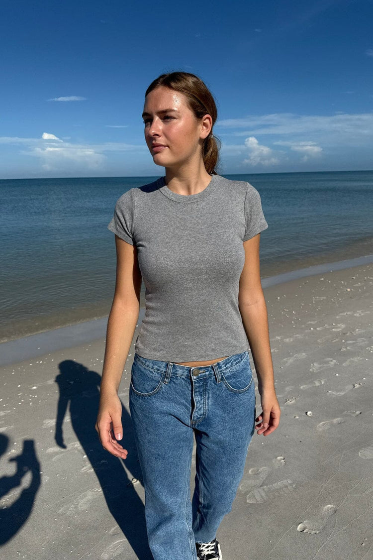 Brandy Melville Recommended / Hailie Basic Top
