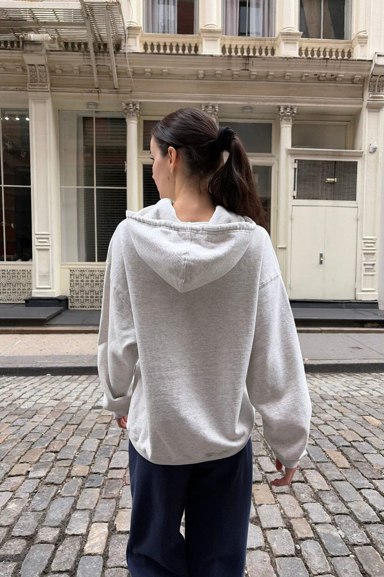 Brandy Melville Recommended / Christy Malibu Hoodie