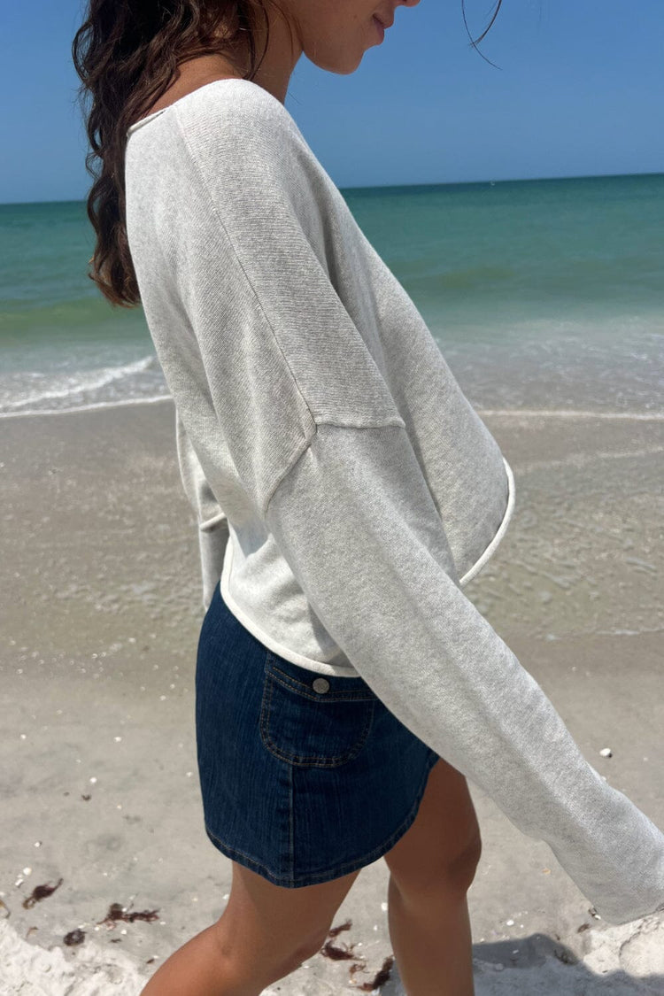 Brandy Melville Best Seller / Cameron Cropped Sweater