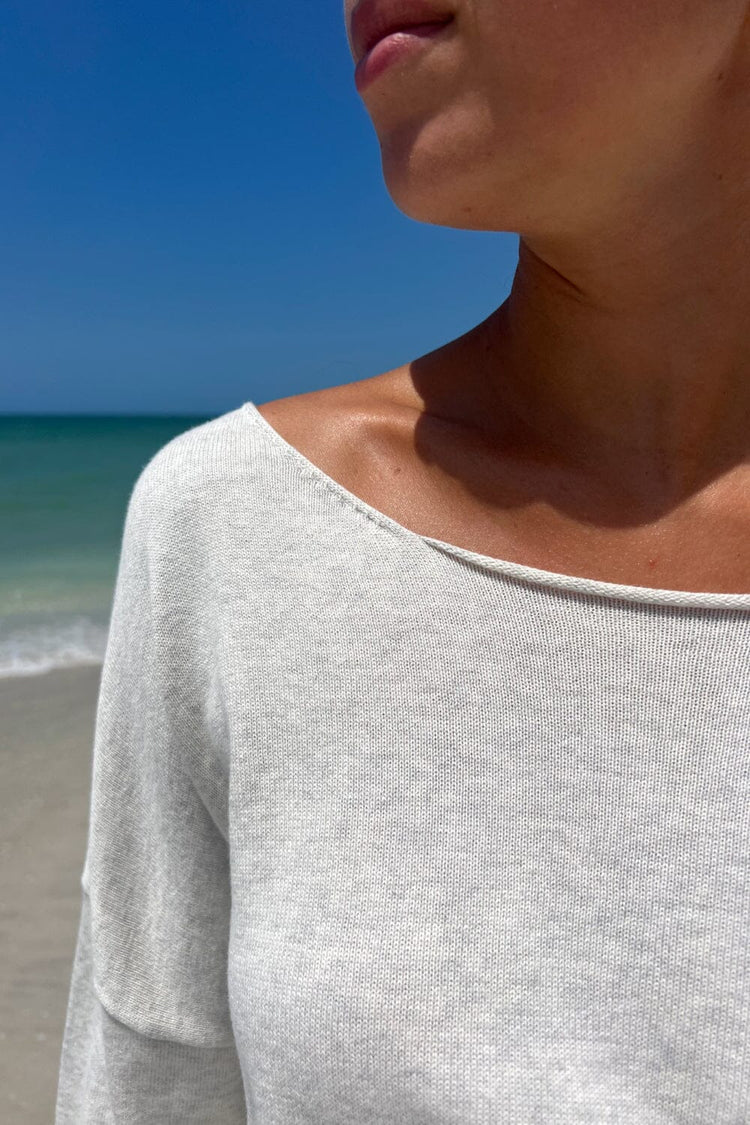 Brandy Melville Best Seller / Cameron Cropped Sweater