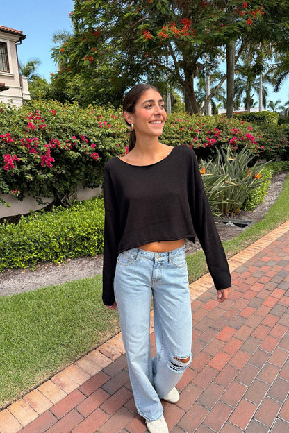 Brandy Melville Best Seller / Cameron Cropped Sweater