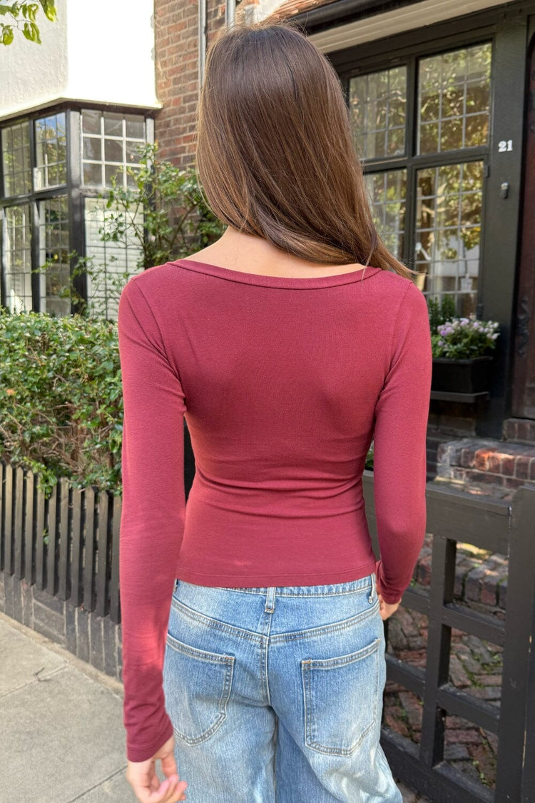 Brandy Melville Everyday / Amara Top
