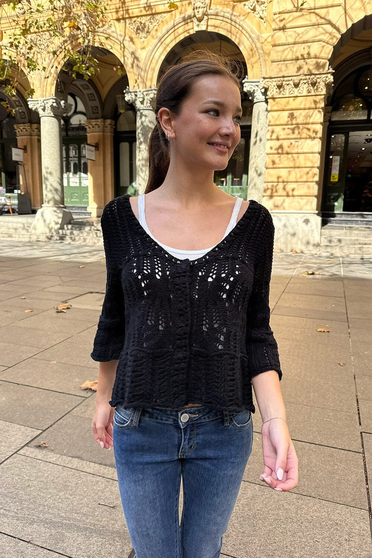 Brandy Melville Top Pick / Petunia Cardigan