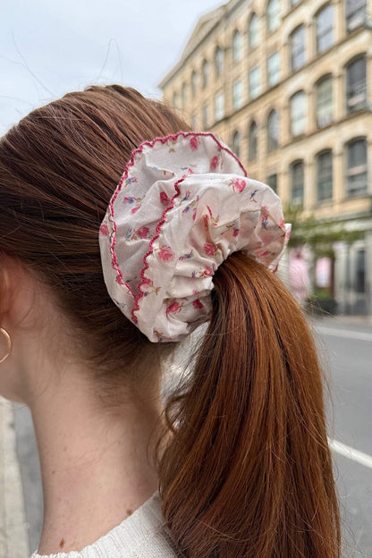 Brandy Melville Signature / Floral Frill Scrunchie