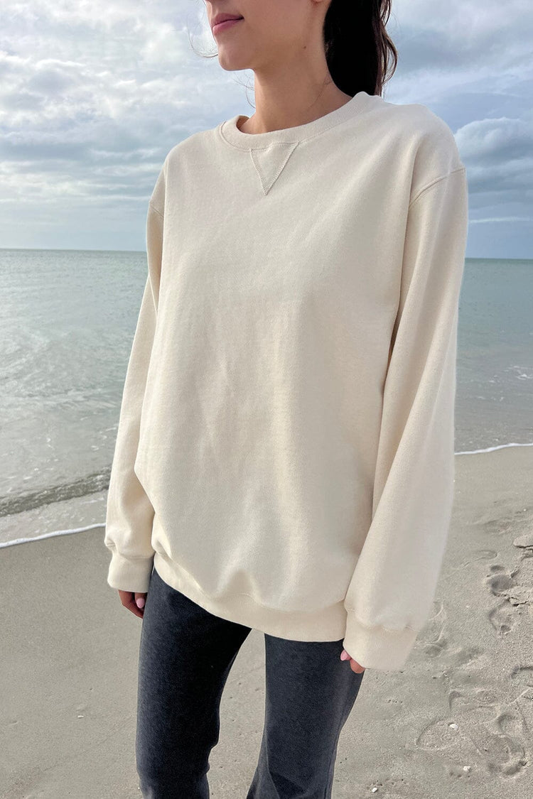 Brandy Melville Recommended / Erica Sweatshirt