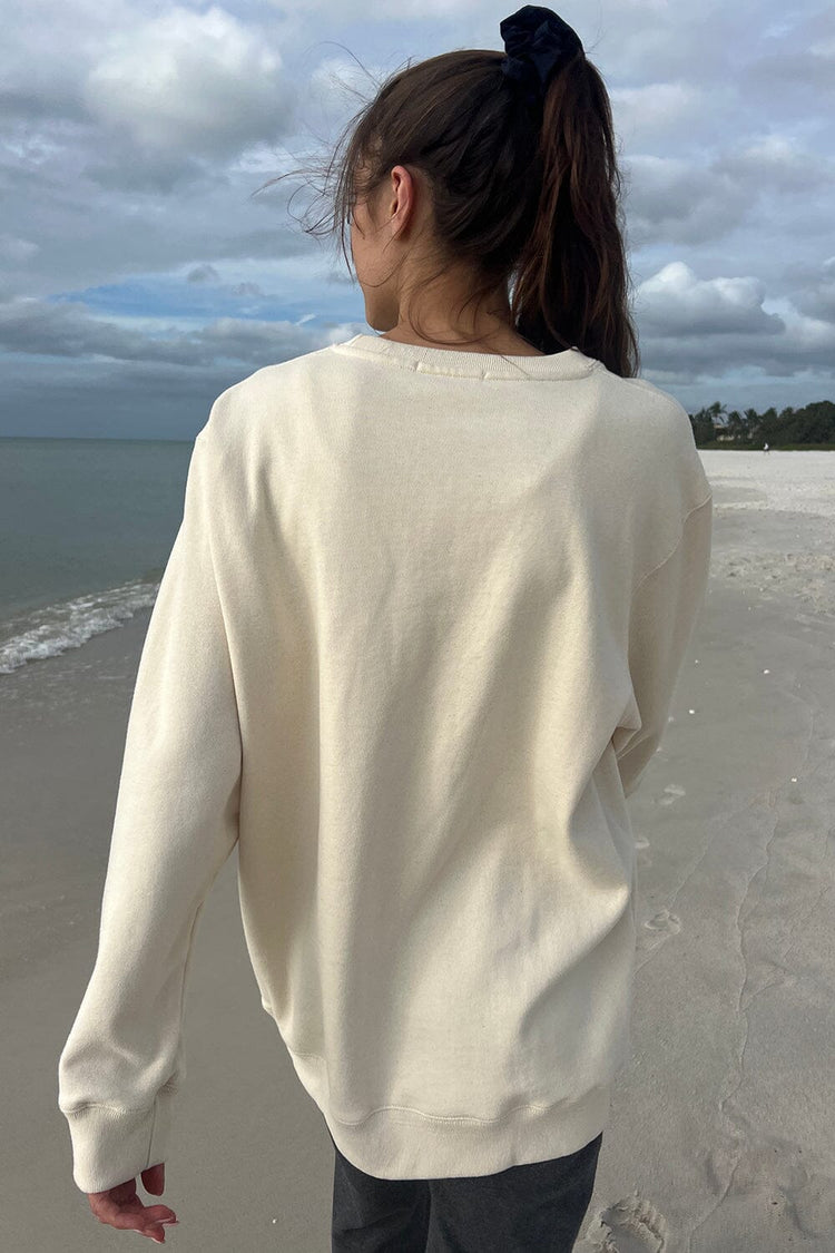 Brandy Melville Recommended / Erica Sweatshirt