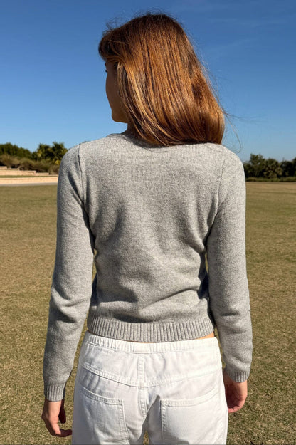 Brandy Melville Best Seller / Elizabeth Sweater