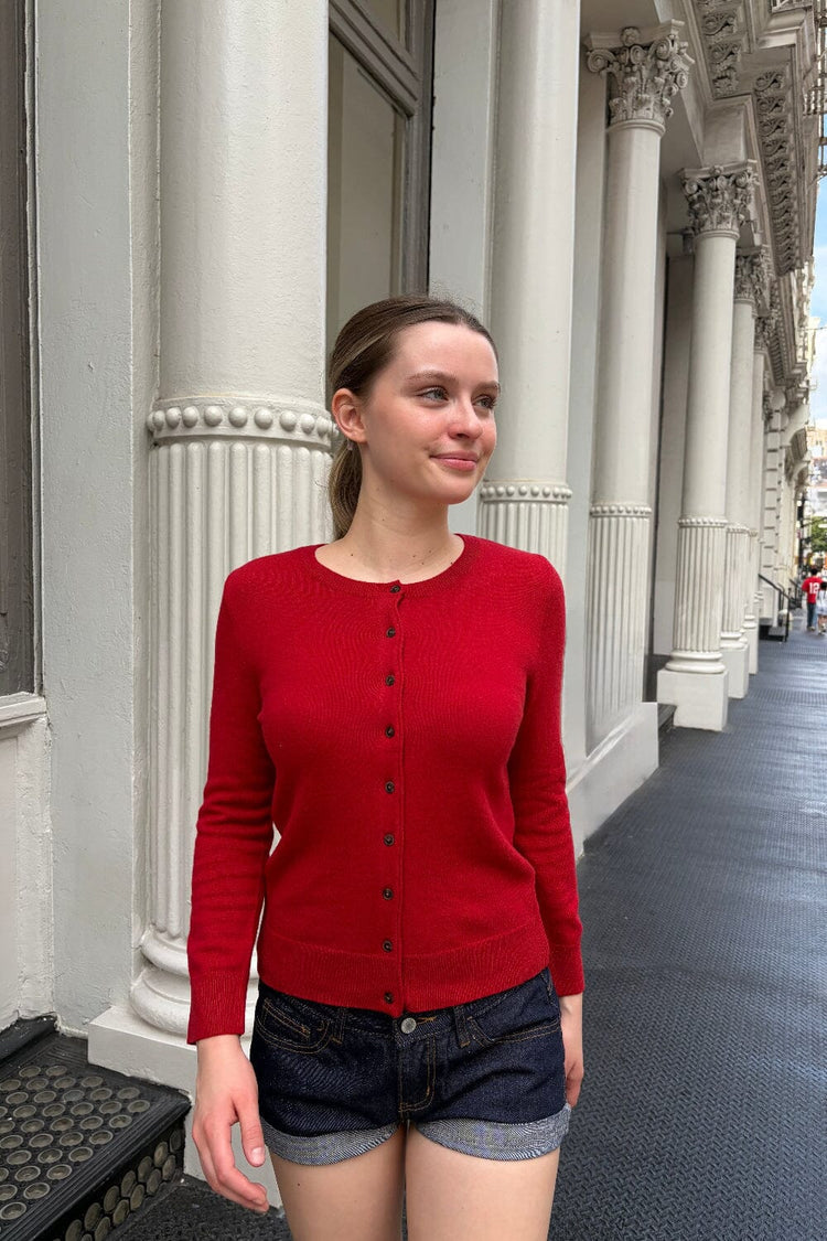 Brandy Melville Latest / Louise Cardigan