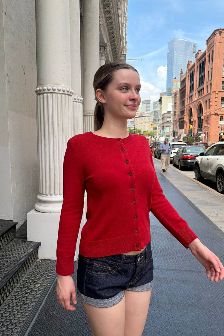 Brandy Melville Latest / Louise Cardigan