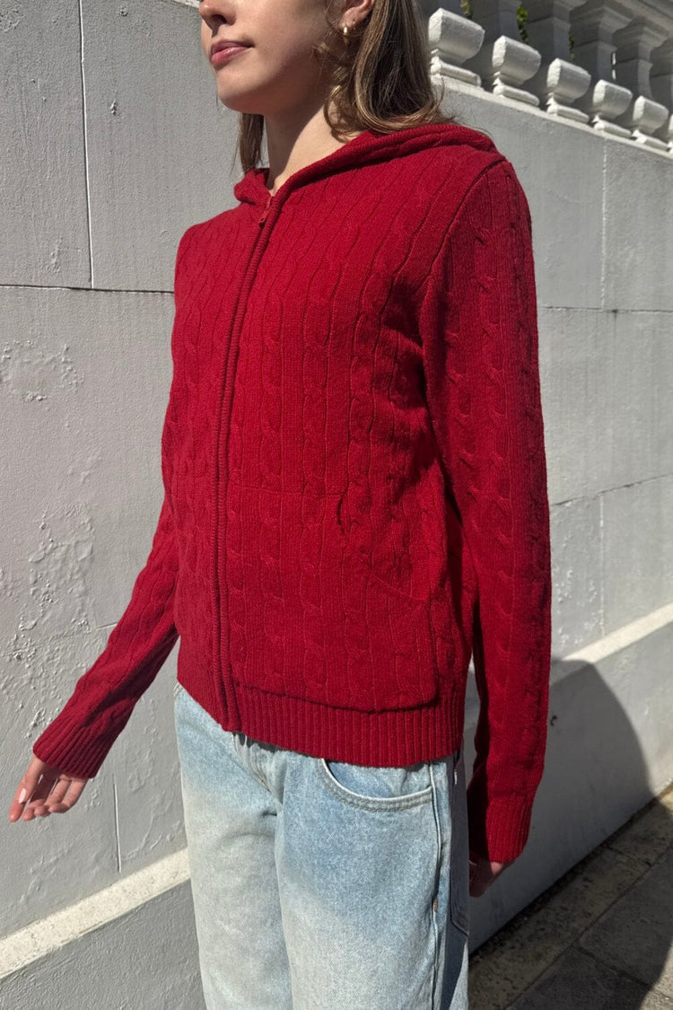 Brandy Melville Quality / Ayla Cable Knit Sweater