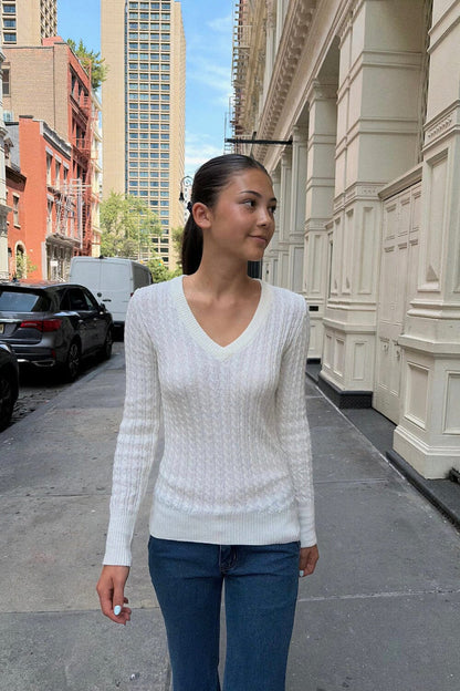 Brandy Melville Latest / Alina Sweater