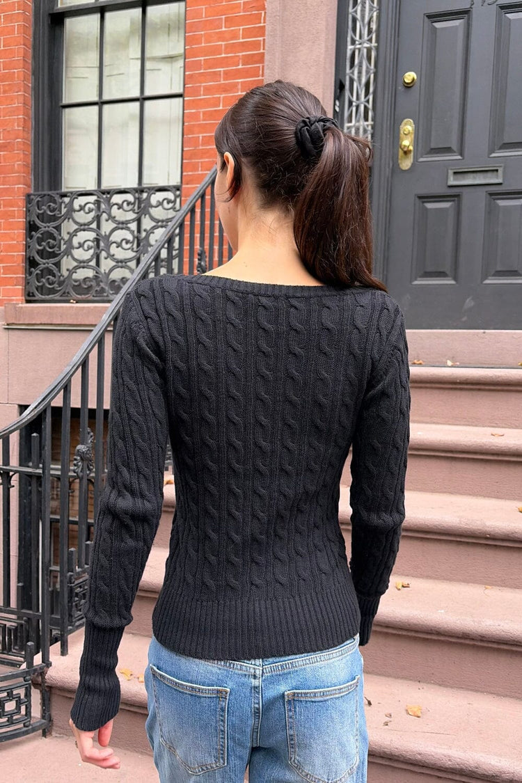 Brandy Melville Deals / Alina Sweater