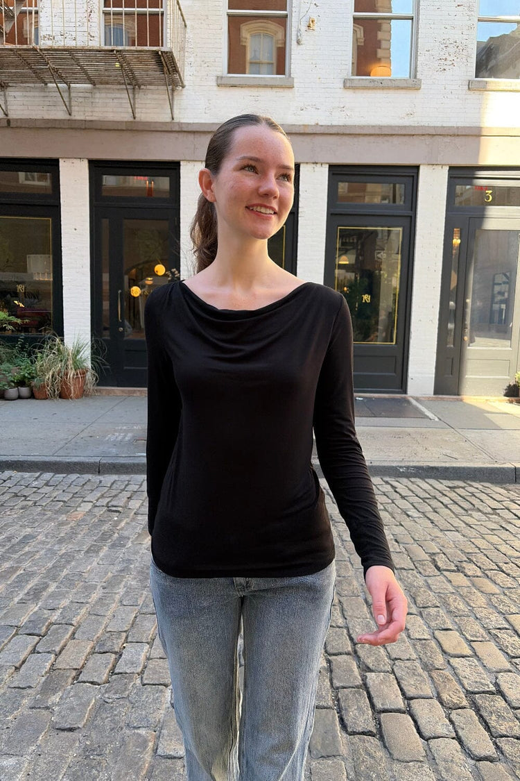 Brandy Melville Popular / Aina Top