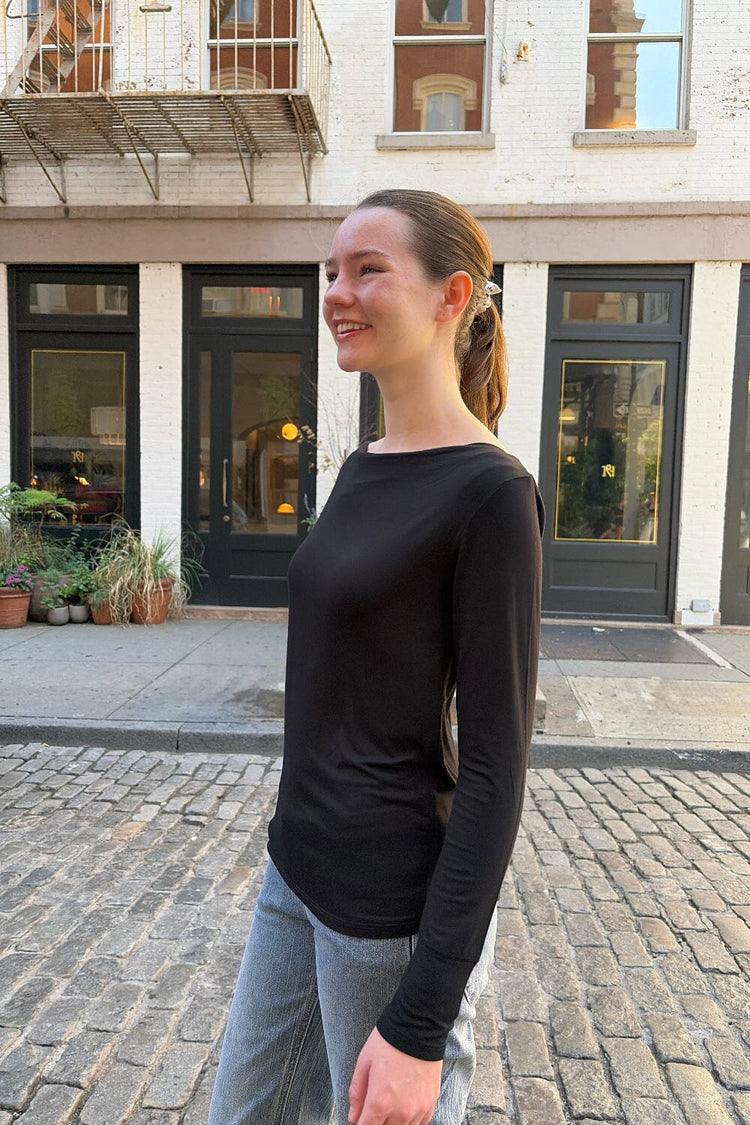 Brandy Melville Popular / Aina Top