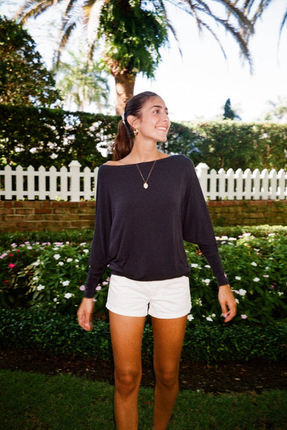 Brandy Melville Classic / Aina Top