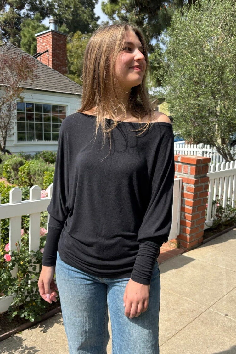 Brandy Melville Classic / Aina Top