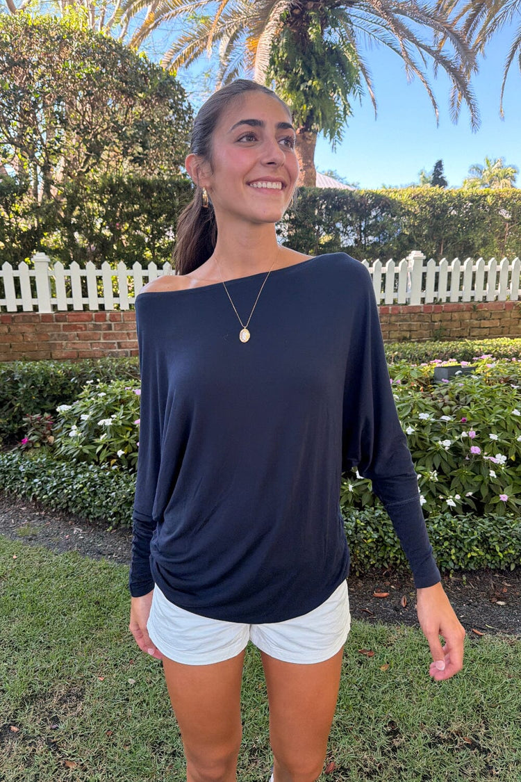 Brandy Melville Classic / Aina Top