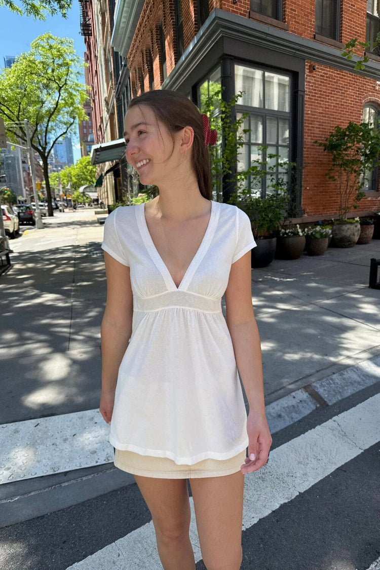 Brandy Melville Sale / Naia Top
