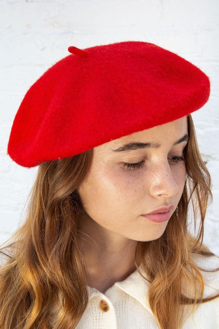 Brandy Melville Recommended / Wool Beret