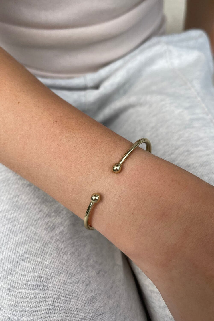 Brandy Melville Featured / Bangle Bracelet