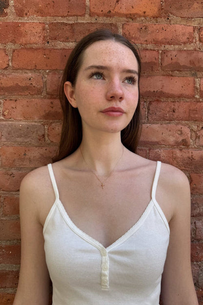 Brandy Melville Trending / Cross Necklace