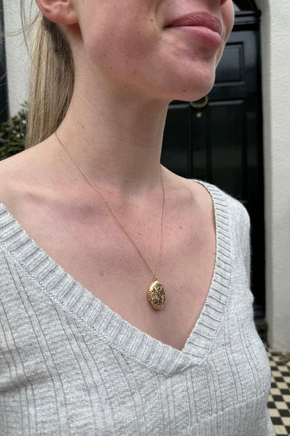 Brandy Melville Sale / Gold Locket Necklace