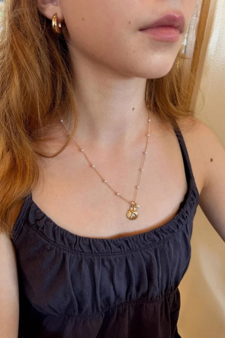 Brandy Melville Popular / Seashell and Star Necklace