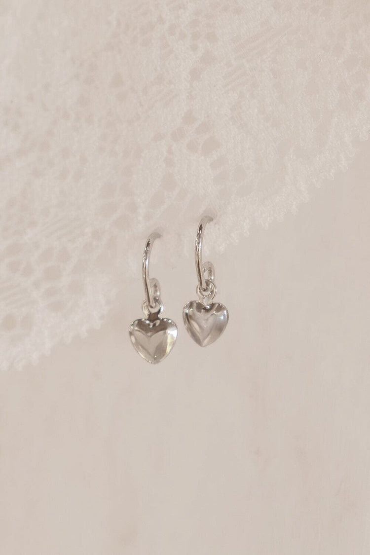 Brandy Melville Best Price / Heart Charm Earrings